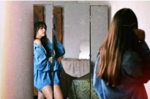 síntomas no tan ocultos del tlp espacio calma chica espejo trastorno límite personalidad