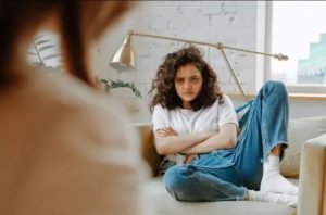 trastorno de conducta en adolescentes espacio calma chica adolescente